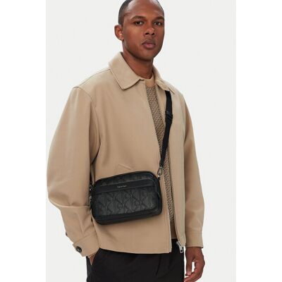 Calvin Klein Taška cez rameno Emblem Aop Deboss Camera Bag LV04D3563G Čierna Muži Calvin Klein Taška cez rameno Emblem Aop Deboss Camera Bag LV04D3563G Čierna Muži