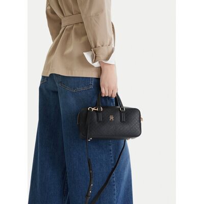 Tommy Hilfiger Kabelka Th Daily Crossover Mono AW0AW18415 Čierna Ženy Tommy Hilfiger Kabelka Th Daily Crossover Mono AW0AW18415 Čierna Ženy
