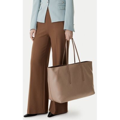 Calvin Klein Kabelka Emblem Aop Large Tote W/ Pouch LV04F3364G Béžová Ženy Calvin Klein Kabelka Emblem Aop Large Tote W/ Pouch LV04F3364G Béžová Ženy
