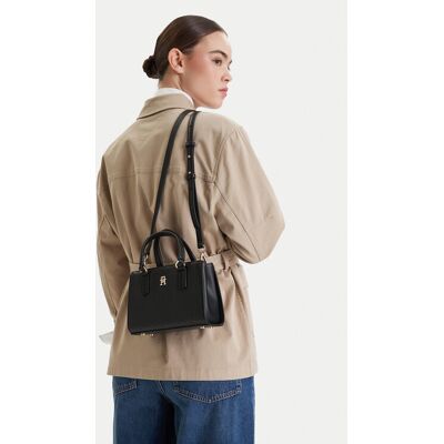 Tommy Hilfiger Kabelka Th Daily Mini Tote Mono AW0AW18416 Čierna Ženy Tommy Hilfiger Kabelka Th Daily Mini Tote Mono AW0AW18416 Čierna Ženy