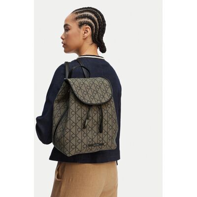 Calvin Klein Ruksak Emblem Aop Jacquard Backpack LV04F3536G Hnedá Ženy Calvin Klein Ruksak Emblem Aop Jacquard Backpack LV04F3536G Hnedá Ženy