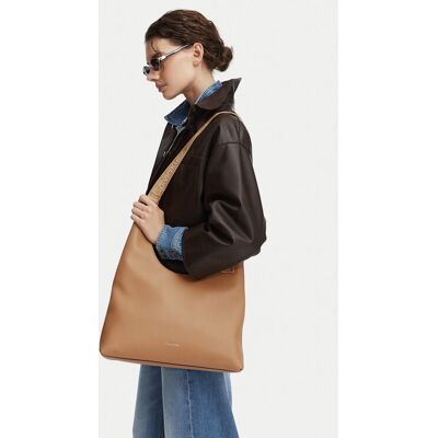 Calvin Klein Kabelka Webbing Adj Strap Large Shoulder LV04F3643G Béžová Ženy Calvin Klein Kabelka Webbing Adj Strap Large Shoulder LV04F3643G Béžová Ženy