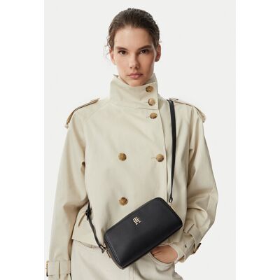 Tommy Hilfiger Kabelka Th Grace Camera Bag AW0AW18863 Čierna Ženy Tommy Hilfiger Kabelka Th Grace Camera Bag AW0AW18863 Čierna Ženy