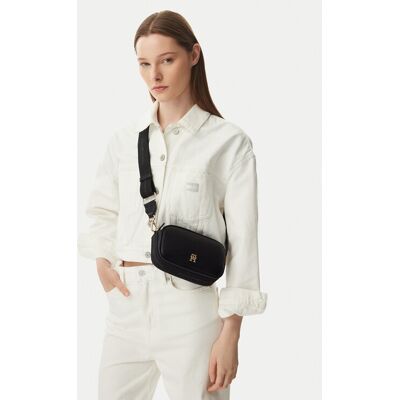 Tommy Hilfiger Kabelka Th Logotape Camera Bag AW0AW18741 Čierna Ženy Tommy Hilfiger Kabelka Th Logotape Camera Bag AW0AW18741 Čierna Ženy