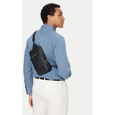 Armani Exchange Ľadvinka XM000843 AF12134 UC001 Čierna Muži Armani Exchange Ľadvinka XM000843 AF12134 UC001 Čierna Muži