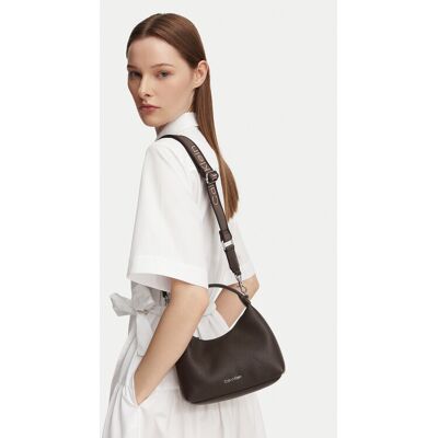Calvin Klein Kabelka LV04F3892G Tmavo hnedá Ženy Calvin Klein Kabelka LV04F3892G Tmavo hnedá Ženy
