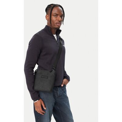 Armani Exchange Taška cez rameno XM003575 AF26659 MC043 Čierna Muži Armani Exchange Taška cez rameno XM003575 AF26659 MC043 Čierna Muži
