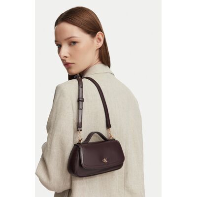 Calvin Klein Kabelka LV04F3679G Bordová Ženy Calvin Klein Kabelka LV04F3679G Bordová Ženy