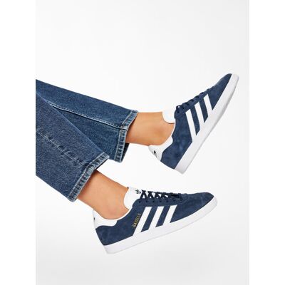 adidas Sneakersy Gazelle BB5478 Tmavomodrá Muži adidas Sneakersy Gazelle BB5478 Tmavomodrá Muži