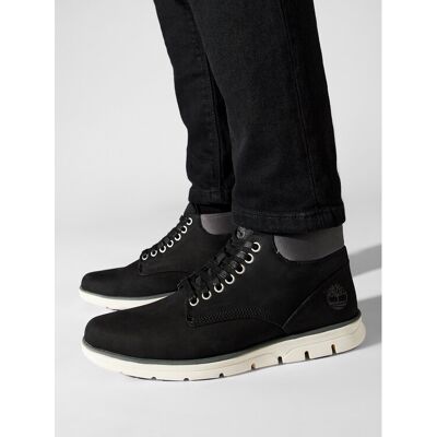 Timberland Šnurovacia obuv Bradstreet Chukka TB0A146Q0011 Čierna Muži Timberland Šnurovacia obuv Bradstreet Chukka TB0A146Q0011 Čierna Muži