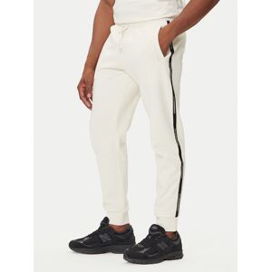 EA7 Emporio Armani Teplákové nohavice 7M000974 AF10377 U1105 Béžová Regular Fit Muži EA7 Emporio Armani Teplákové nohavice 7M000974 AF10377 U1105 Béžová Regular Fit Muži