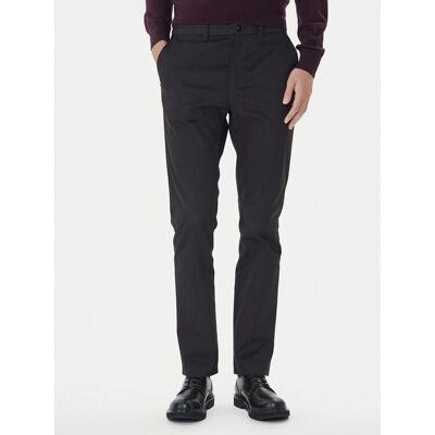 Calvin Klein Chino nohavice LV04LD613G Čierna Slim Fit Muži Calvin Klein Chino nohavice LV04LD613G Čierna Slim Fit Muži