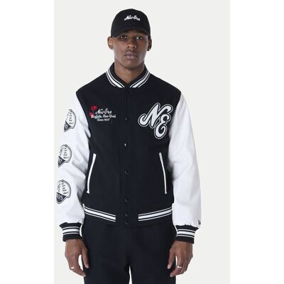 New Era Bundy bomber Essential Black Varsity 60596264 Čierna Regular Fit Muži New Era Bundy bomber Essential Black Varsity 60596264 Čierna Regular Fit Muži