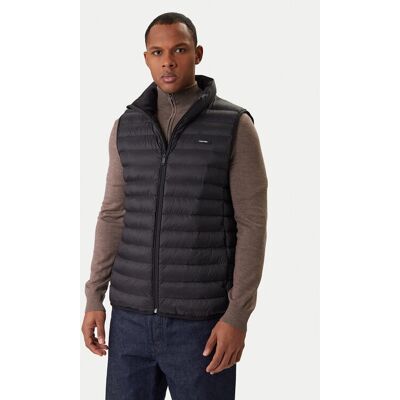 Calvin Klein Vesta LV04LC509G Čierna Regular Fit Muži Calvin Klein Vesta LV04LC509G Čierna Regular Fit Muži