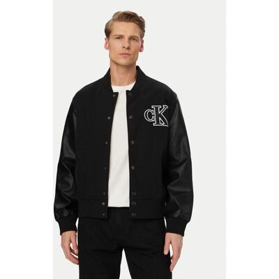 Calvin Klein Jeans Bundy bomber LV04RF407G Čierna Regular Fit Muži Calvin Klein Jeans Bundy bomber LV04RF407G Čierna Regular Fit Muži