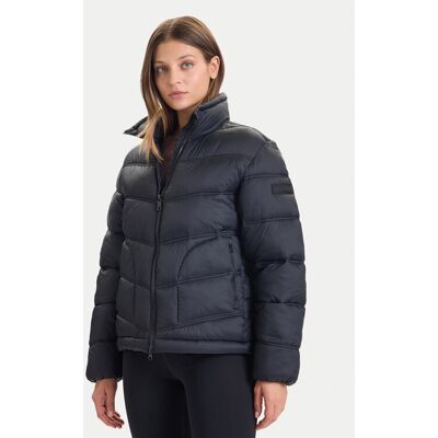 Napapijri Zimné bundy A-Ega NP0A88XD Čierna Regular Fit Ženy Napapijri Zimné bundy A-Ega NP0A88XD Čierna Regular Fit Ženy