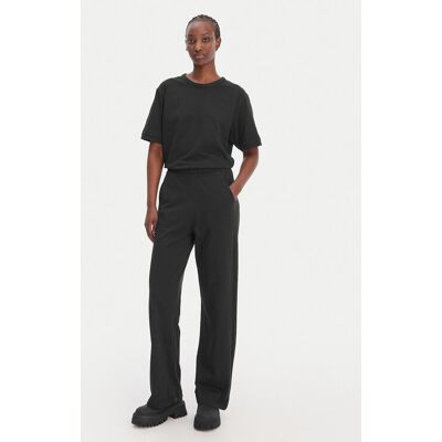 G-Star Raw Overal D28670-B771 Čierna Relaxed Fit Ženy G-Star Raw Overal D28670-B771 Čierna Relaxed Fit Ženy