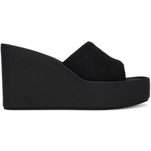 Calvin Klein Šľapky Wedge 70 Sndl Canv Mg HW0HW03134 Čierna Ženy Calvin Klein Šľapky Wedge 70 Sndl Canv Mg HW0HW03134 Čierna Ženy