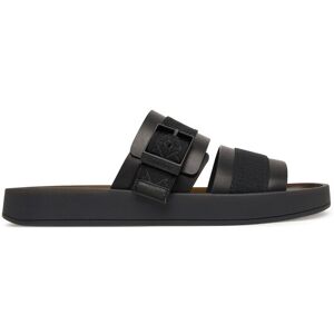 Calvin Klein Šľapky Ergon Buckle Sandal Wb Lth Aop HM0HM02096 Čierna Muži Calvin Klein Šľapky Ergon Buckle Sandal Wb Lth Aop HM0HM02096 Čierna Muži