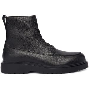 Calvin Klein Šnurovacia obuv Combat Ess Lace Up Apron Lth W YM0YM01375 Čierna Muži Calvin Klein Šnurovacia obuv Combat Ess Lace Up Apron Lth W YM0YM01375 Čierna Muži