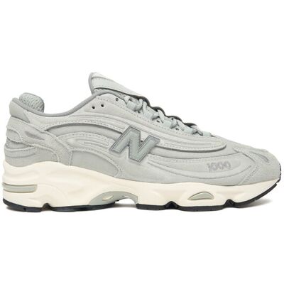 New Balance Sneakersy U10002LV Sivá Muži New Balance Sneakersy U10002LV Sivá Muži