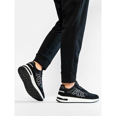Armani Exchange Sneakersy XUX090 XV276 00002 Čierna Muži Armani Exchange Sneakersy XUX090 XV276 00002 Čierna Muži