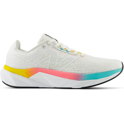 Pánske topánky New Balance FuelCell Propel v5 MFCPRLC5 – biele 41.5 D Pánske Pánske topánky New Balance FuelCell Propel v5 MFCPRLC5 – biele 41.5 D Pánske