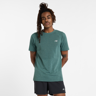Pánske tričko New Balance MT41080NUS – zelené L Pánske Pánske tričko New Balance MT41080NUS – zelené L Pánske