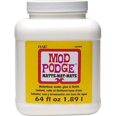 Mod Podge Matný 64 oz, syntetický materiál, bílý, 12,7 x 12,7 x 16,5 cm, bílý Mod Podge Matný 64 oz, syntetický materiál, bílý, 12,7 x 12,7 x 16,5 cm, bílý