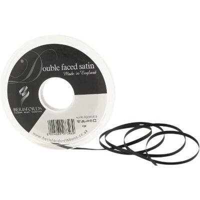Berisfords 3501 oboustranná saténová stuha, 30 m x 3 mm, černá Berisfords 3501 oboustranná saténová stuha, 30 m x 3 mm, černá
