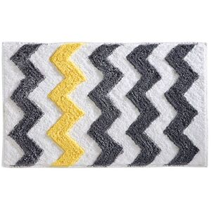 InterDesign iDesign Chevron sprchová předložka, protiskluzová a rychleschnoucí koupelnová rohož z mikrovlákna s klikatým vzorem, šedá/žlutá InterDesign iDesign Chevron sprchová předložka, protiskluzová a rychleschnoucí koupelnová rohož z mikrovlákna s klikatým vzorem, šedá/žlutá