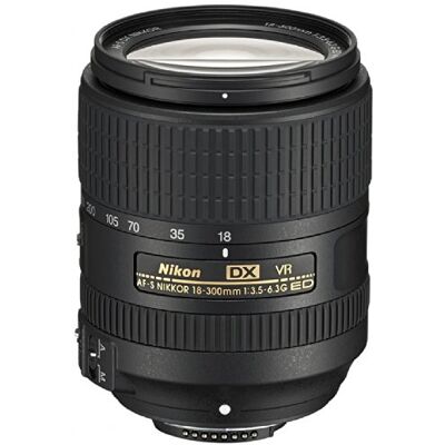 Nikon 2216 AF-S DX 18-300 mm 1: 3,5-6,3G ED VR objektiv na cestovní zoom (vč. LC-67 předního víka a zadní kryt LF-4, stabilizovaný obraz) černý Nikon 2216 AF-S DX 18-300 mm 1: 3,5-6,3G ED VR objektiv na cestovní zoom (vč. LC-67 předního víka a zadní kryt LF-4, stabilizovaný obraz) černý