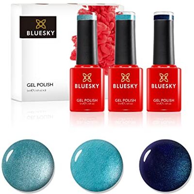 BLUESKY Gel Polish, sada gelových laků na nehty, Teals. Hotski To Tchotchke 80529, Lost Labyrint 80600, Peacock Flume 80603. 3 x 5 ml modrá, zelená BLUESKY Gel Polish, sada gelových laků na nehty, Teals. Hotski To Tchotchke 80529, Lost Labyrint 80600, Peacock Flume 80603. 3 x 5 ml modrá, zelená