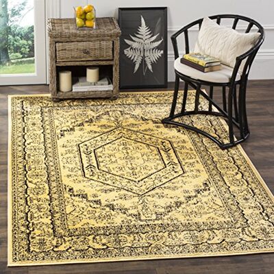 Safavieh Tradiční koberec pro obývací pokoj, jídelnu, ložnici Adirondack Collection, krátký vlas, zlatý a černý, 122 X 183 cm Safavieh Tradiční koberec pro obývací pokoj, jídelnu, ložnici Adirondack Collection, krátký vlas, zlatý a černý, 122 X 183 cm