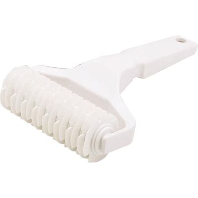 KitchenCraft Mřížkový váleček plast, bílý, 21 × 13 cm KitchenCraft Mřížkový váleček plast, bílý, 21 × 13 cm