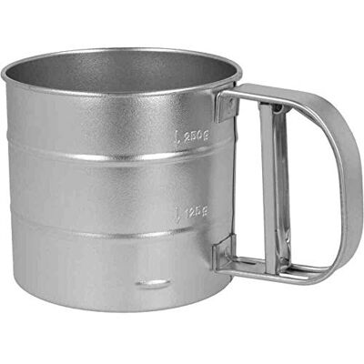 Metaltex Sítko na moučky 10 cm s jednoručním mechanismem / bílý plech / sítko na moučky / sítko na pudr Metaltex Sítko na moučky 10 cm s jednoručním mechanismem / bílý plech / sítko na moučky / sítko na pudr