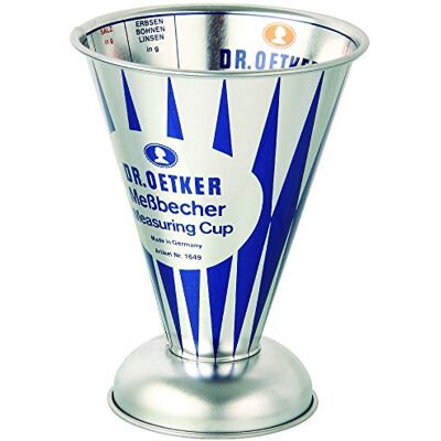 Dr. Oetker Nostalgie, odměrka z bílého plechu, odměrka ve tvaru trychtýře s rozmanitým škálováním ze série "Modern Baking – Retro Design" (rozměry: Ø 11 × 14,5 cm), množství: 1 kus Dr. Oetker Nostalgie, odměrka z bílého plechu, odměrka ve tvaru trychtýře s rozmanitým škálováním ze série "Modern Baking – Retro Design" (rozměry: Ø 11 × 14,5 cm), množství: 1 kus