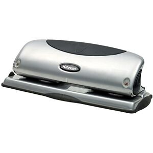 Rexel P425 čtyřnásobné otvory, stříbrná/černá, pro otvory A4 Rexel P425 čtyřnásobné otvory, stříbrná/černá, pro otvory A4