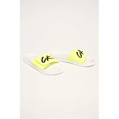 Šľapky KM0KM00499-YCD bieložltá - Calvin Klein 43/44 bílo-žlutá Šľapky KM0KM00499-YCD bieložltá - Calvin Klein 43/44 bílo-žlutá