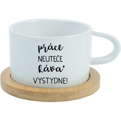 Giftela PRÁCA NEVYHOVUJE, KÁVA VÝBORNÁ! - biely hrnček s makrónkou 200 ml Giftela PRÁCA NEVYHOVUJE, KÁVA VÝBORNÁ! - biely hrnček s makrónkou 200 ml