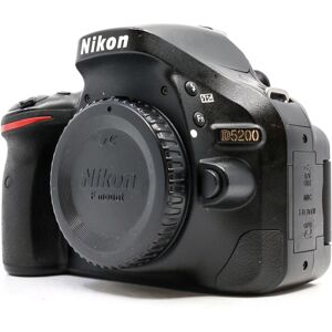 Used Nikon D5200