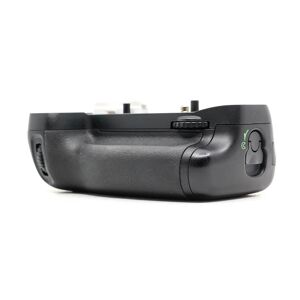 Used Nikon MB-D15 Battery Grip