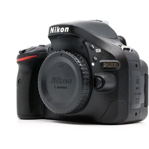 Used Nikon D5200