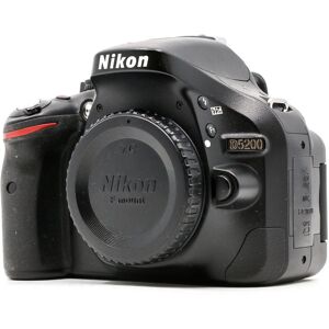 Used Nikon D5200