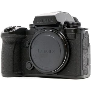 Used Panasonic Lumix S5 IIX