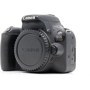 Used Canon EOS 200D