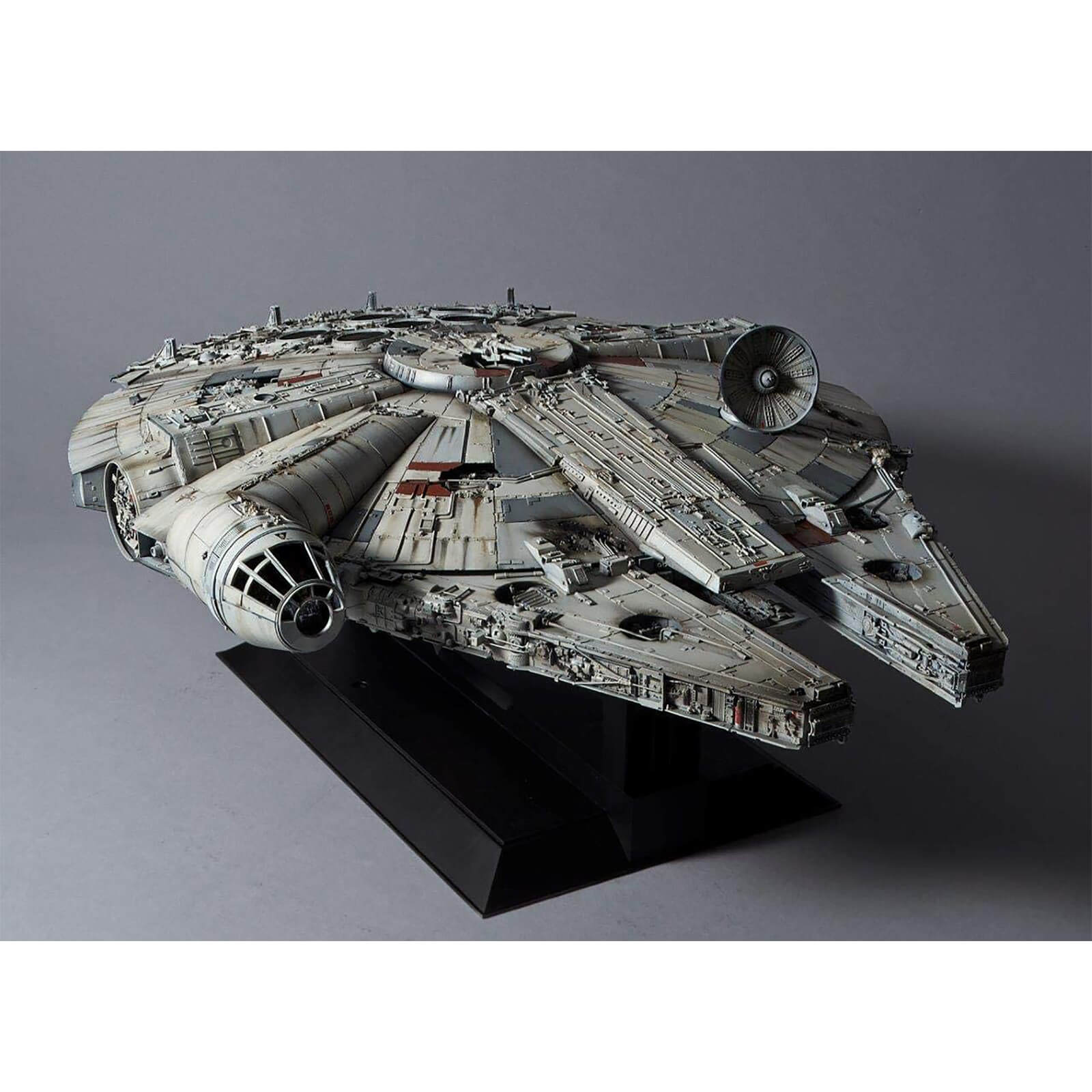 Revell Star Wars Millennium Falcon Perfect Grade Model (Scale 1:72)-unisex