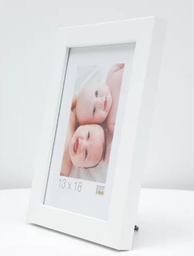 17 Stories Altavista Picture Frame 17 Stories Size: 30.8cm H x 23.3cm W x 1.7cm D  - Size: 25cm H x 42cm W x 1.5cm D