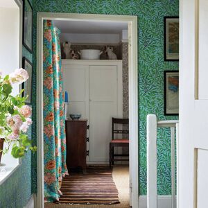 Morris & Co Willow Bough 10.05m x 52cm Matte Wallpaper Roll Blue 1,005cm L X 52cm W Morris & Co Willow Bough 10.05m x 52cm Matte Wallpaper Roll Blue 1,005cm L X 52cm W