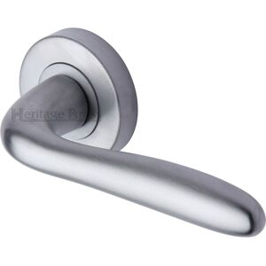 Heritage Brass Heritage Door Handle Lever Latch on Round Rose Columbus Design Satin Chrome 5.3cm H X 5.3cm W Heritage Brass Heritage Door Handle Lever Latch on Round Rose Columbus Design Satin Chrome 5.3cm H X 5.3cm W